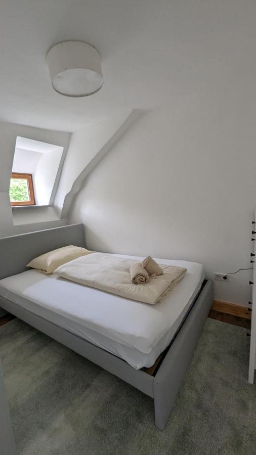 Liboria I Als Gruppe Im Denkmal Augsburgs Apartment Exterior photo